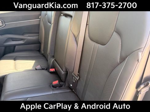 Used 2025 Kia Sorento S w/ Panoramic Sunroof Package FWD image 24