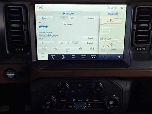 Used 2024 Ford Bronco Outer Banks w/ Sasquatch Package image 23