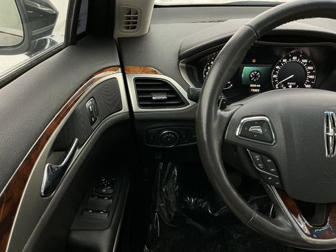 Used 2014 Lincoln MKZ AWD w/ Equipment Group 102A Reserve image 31