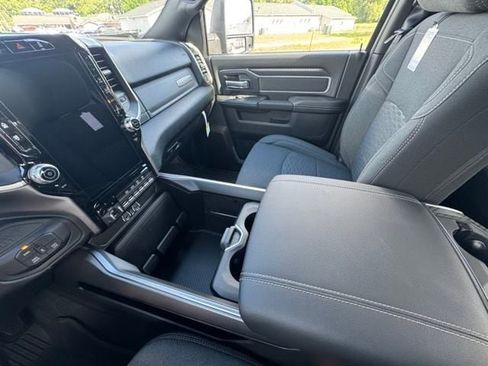 New 2025 RAM 2500 Big Horn image 26