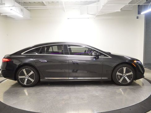 Used 2023 Mercedes-Benz EQS 450+ Sedan image 8