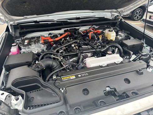 Used 2025 Toyota 4Runner TRD Off-Road image 42