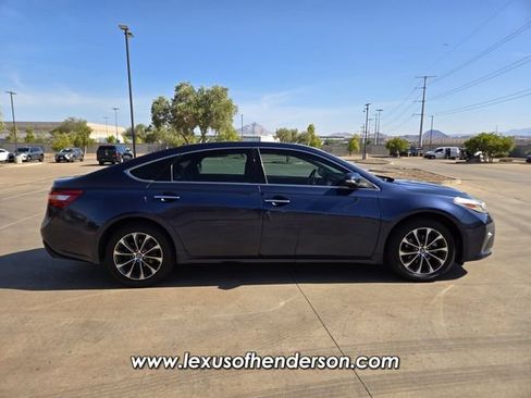 Used 2016 Toyota Avalon XLE Premium FWD image 7