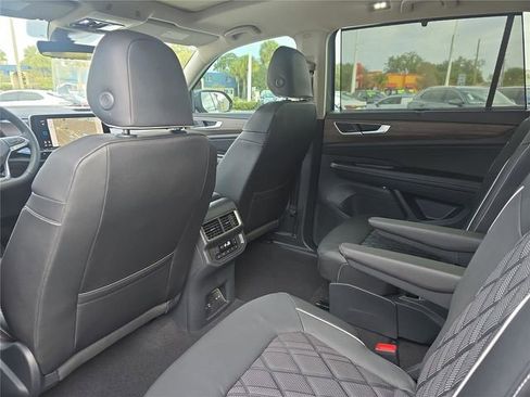 New 2026 Volkswagen Atlas SEL Premium R-Line AWD/4WD image 15