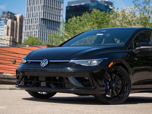 New 2026 Volkswagen Golf w/ Euro Style Package AWD/4WD image 2