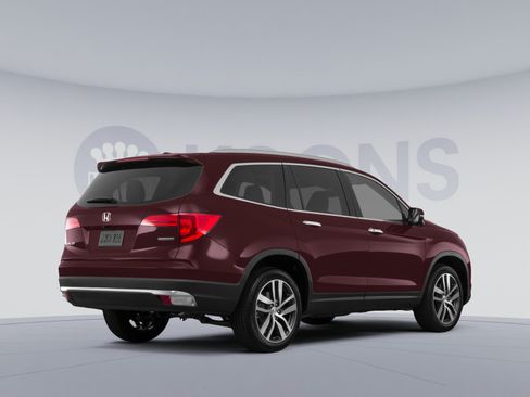 Used 2017 Honda Pilot Touring image 4