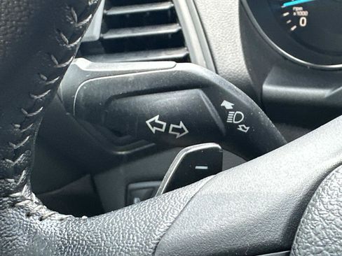 Used 2018 Ford Escape SE w/ SE Sport Appearance Package AWD/4WD image 24