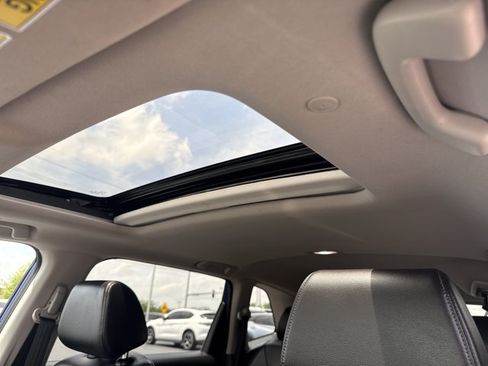 Used 2025 Honda CR-V EX-L image 23