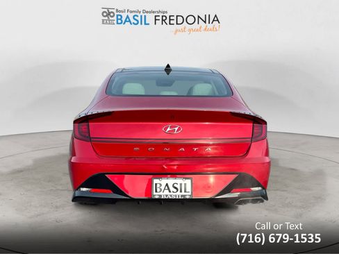 Used 2022 Hyundai Sonata SEL w/ Convenience Package image 4