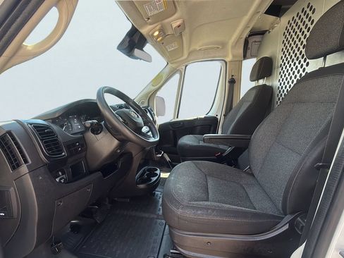 Used 2022 RAM ProMaster 2500 w/ Interior LED Lighting Group FWD image 9