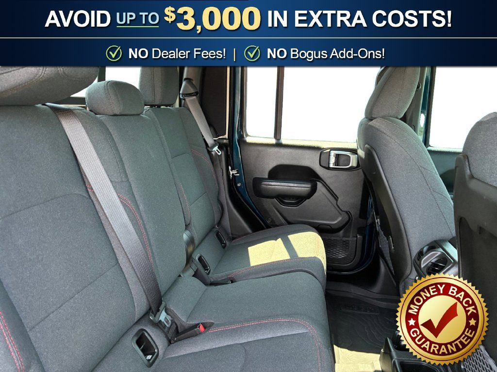 Used 2025 Jeep Gladiator Rubicon w/ Convenience Group AWD/4WD image 22