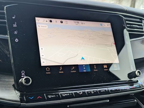 Used 2023 Jeep Wagoneer Series III w/ Preferred Equipment Group image 22