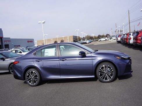 New 2026 Toyota Camry XLE image 4