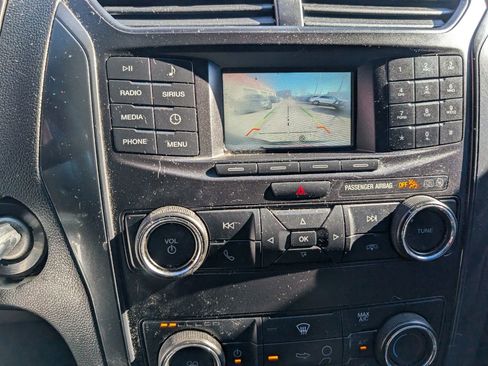 Used 2018 Ford Explorer FWD image 25