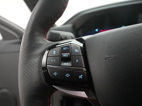 Used 2026 Ford Explorer ST-Line AWD/4WD image 18