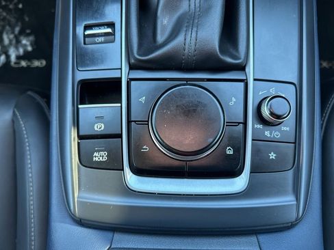 Used 2021 MAZDA CX-30 AWD 2.5 S w/ Select Package image 23