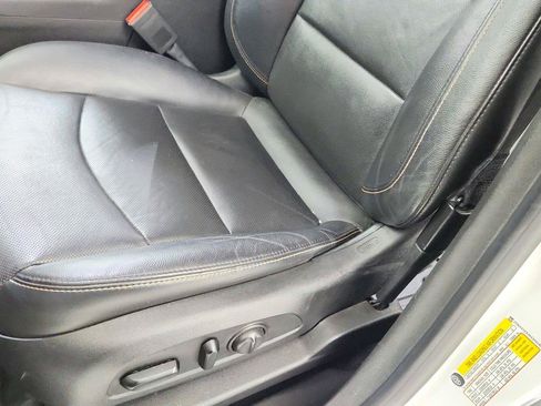 Used 2019 Chevrolet Equinox Premier AWD/4WD image 14