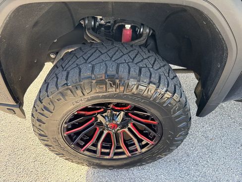 Used 2021 GMC Sierra 2500 AT4 w/ Gooseneck/5TH Wheel Package image 11