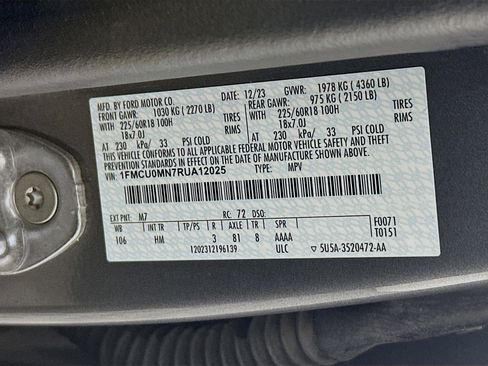 Used 2024 Ford Escape ST-Line image 12