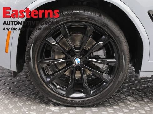Used 2023 BMW X4 xDrive30i w/ M Sport Package AWD/4WD image 32