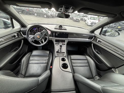 Used 2017 Porsche Panamera 4S AWD/4WD image 21