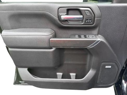 Used 2023 GMC Sierra 2500 AT4 w/ AT4 Premium Plus Package AWD/4WD image 11