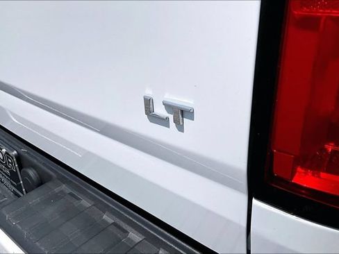 Used 2022 Chevrolet Colorado LT w/ Fleet Safety Package RWD image 25