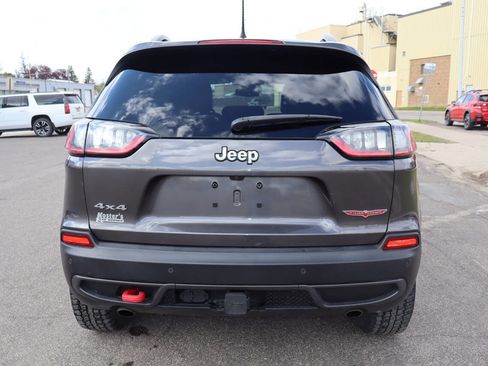 Used 2019 Jeep Cherokee Trailhawk w/ Cold Weather Group AWD/4WD image 10