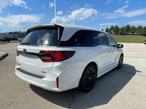 New 2026 Honda Odyssey Sport-L image 3