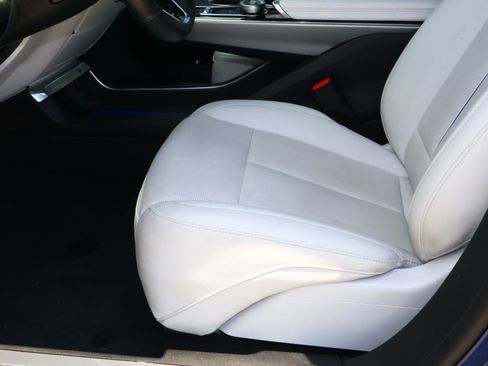 Used 2024 Cadillac Lyriq Luxury RWD image 19