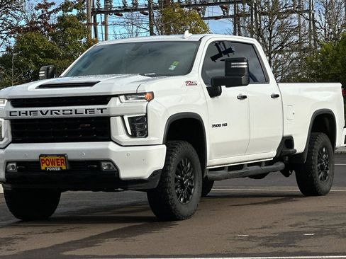 Used 2023 Chevrolet Silverado 3500 LTZ w/ LTZ Plus Package image 8