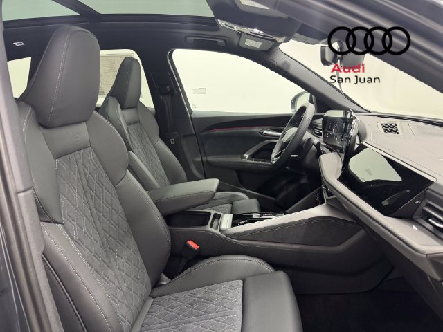 New 2026 Audi SQ5 Premium Plus AWD/4WD image 32