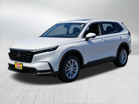 Used 2026 Honda CR-V EX image 3