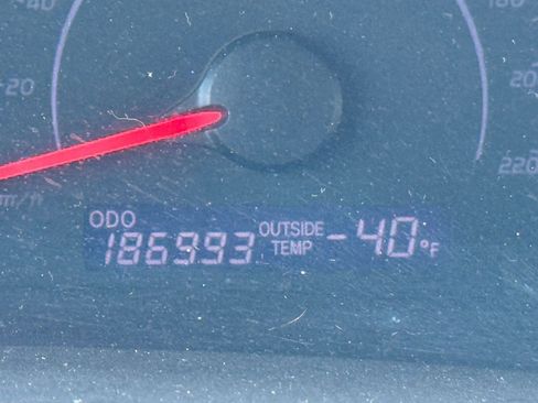 Used 2011 Toyota Camry LE w/ LE Extra-Value Pkg image 17