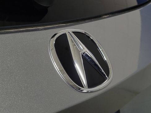 Used 2025 Acura MDX SH-AWD w/ Technology Package image 7