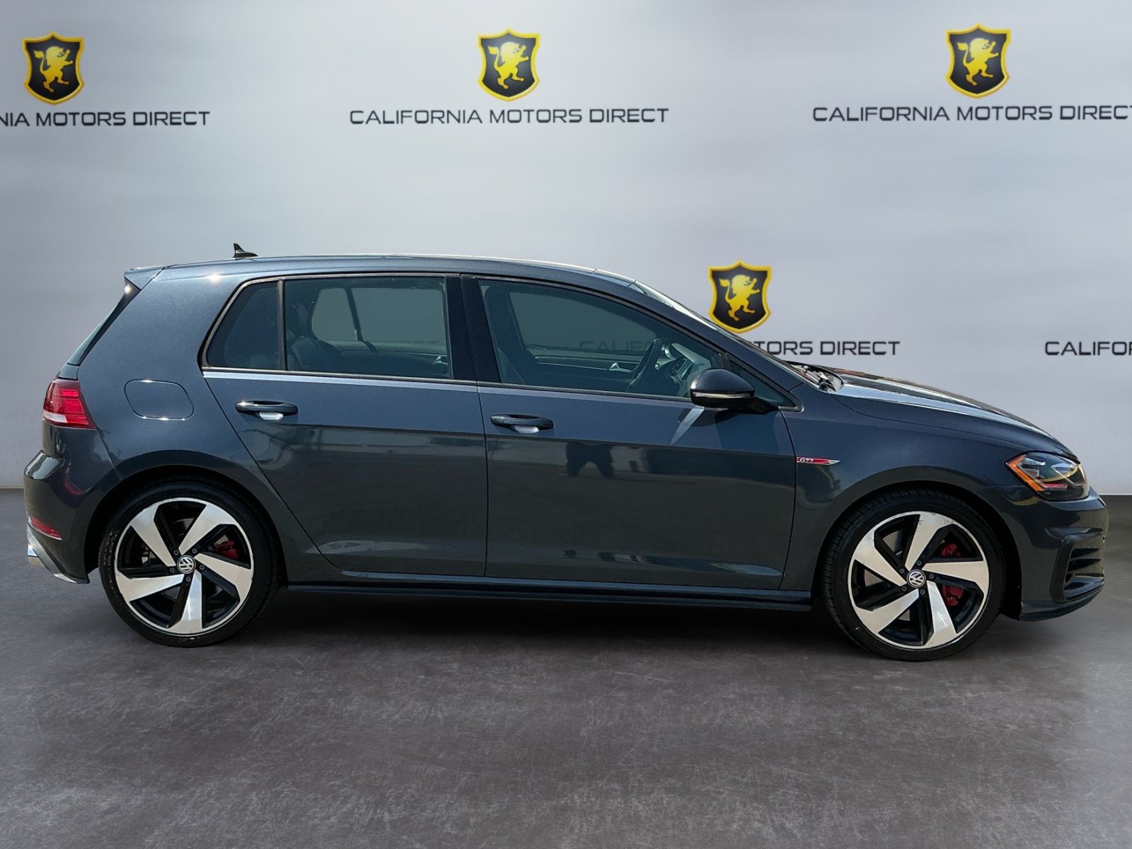 Used 2019 Volkswagen GTI SE w/ SE Experience Package FWD image 4