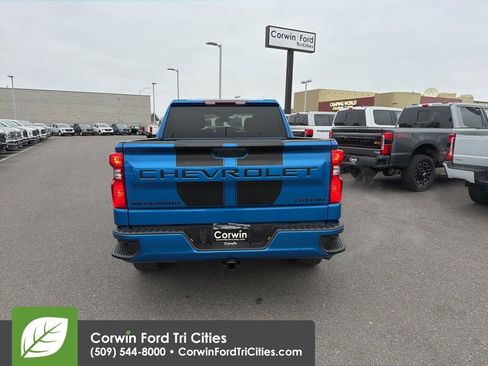 Used 2023 Chevrolet Silverado 1500 Custom w/ Rally Edition image 10