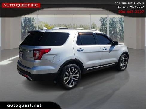 Used 2016 Ford Explorer Platinum AWD/4WD image 5
