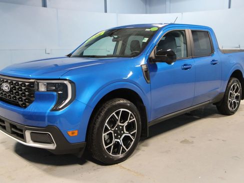 Used 2025 Ford Maverick Lariat w/ 4K Tow Package image 27