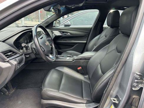Used 2023 Cadillac CT4 Luxury w/ Sun And Sound Package AWD/4WD image 9
