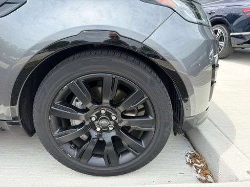 Used 2019 Land Rover Discovery HSE Luxury AWD/4WD image 6
