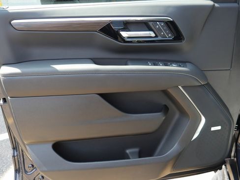 New 2026 Chevrolet Tahoe Premier image 34