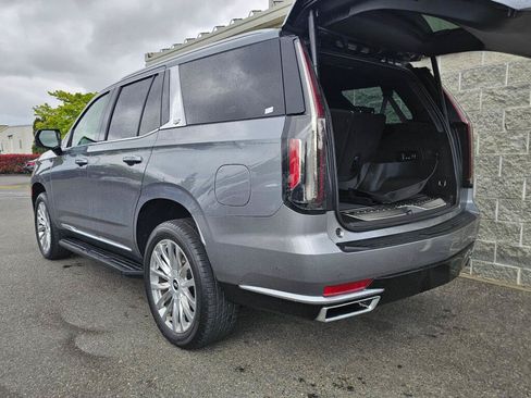 Used 2021 Cadillac Escalade Premium Luxury w/ LPO, Floor Liner Package AWD/4WD image 7