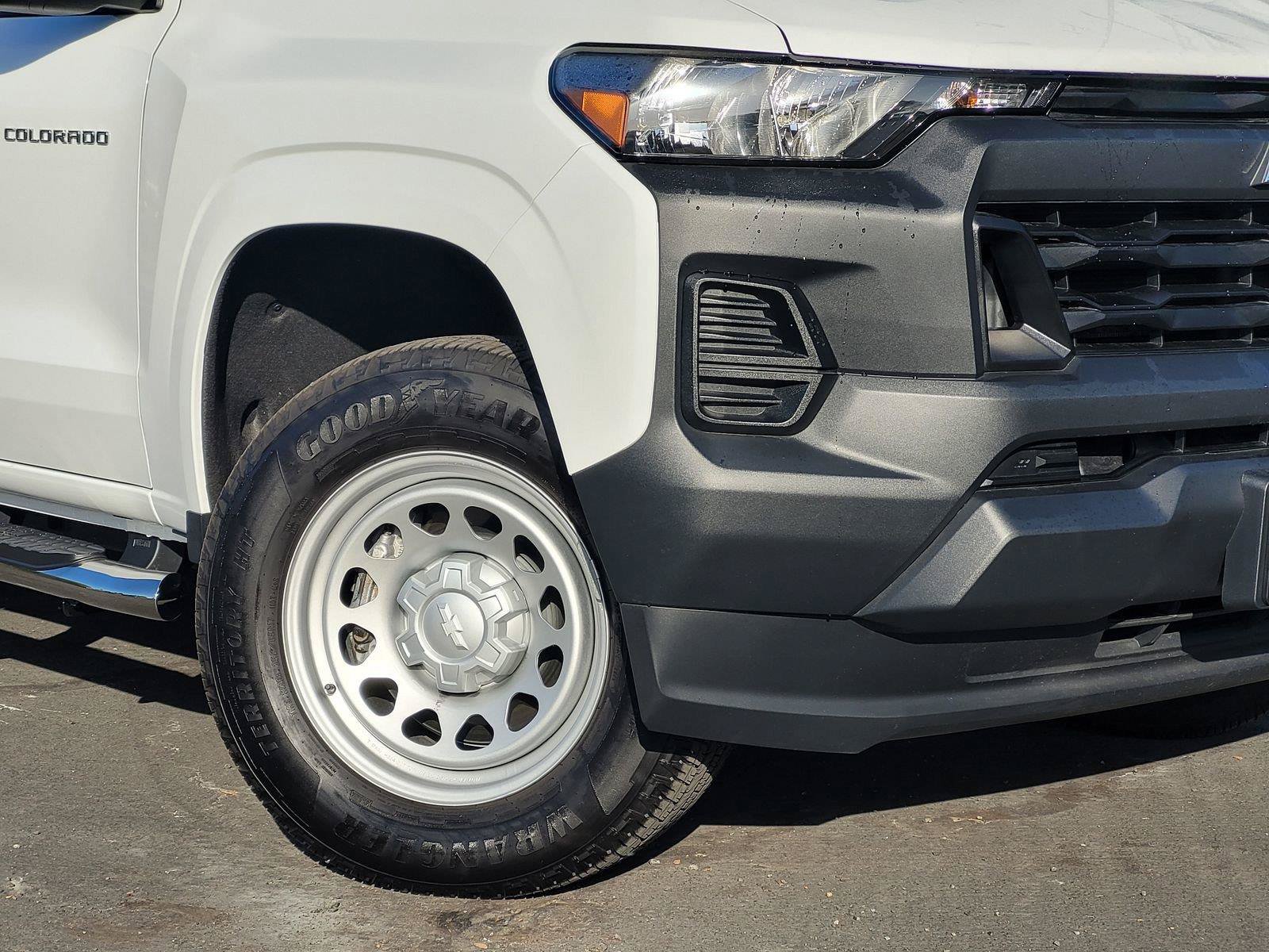 Used 2026 Chevrolet Colorado W/T w/ Advanced Trailering Package RWD image 11