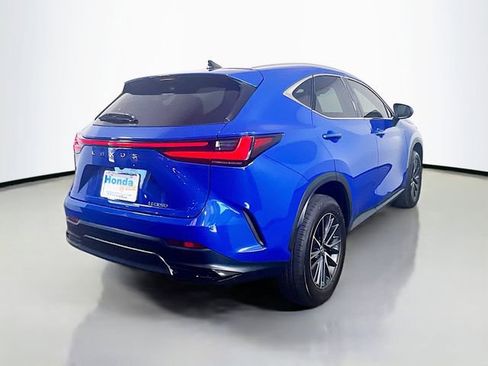 Used 2025 Lexus NX 250 FWD w/ Towing Package (2000 Lbs) image 23