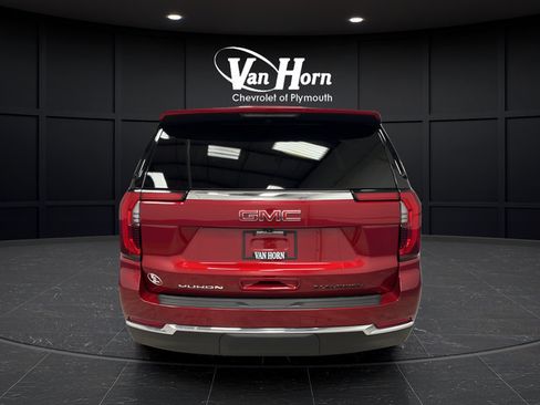 Used 2026 GMC Yukon Elevation AWD/4WD image 6