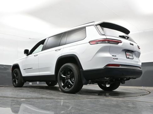 New 2026 Jeep Grand Cherokee L Limited AWD/4WD image 47