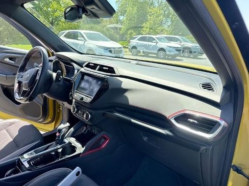 Certified 2023 Chevrolet TrailBlazer RS w/ Convenience Package FWD image 28