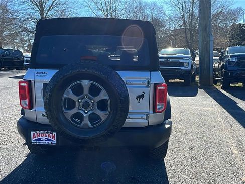 Used 2022 Ford Bronco Big Bend image 6