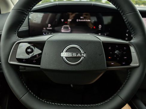 New 2025 Nissan Murano SL image 12